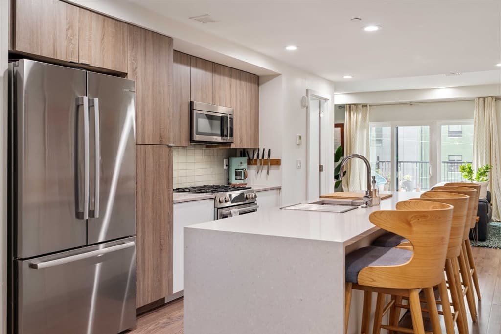 127-131 Hyde Park Ave #131A photo 4