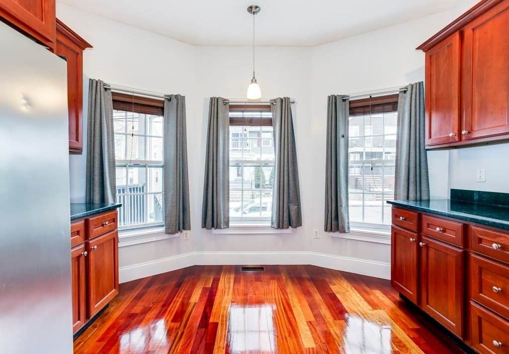 77 Adams St #1 photo 3
