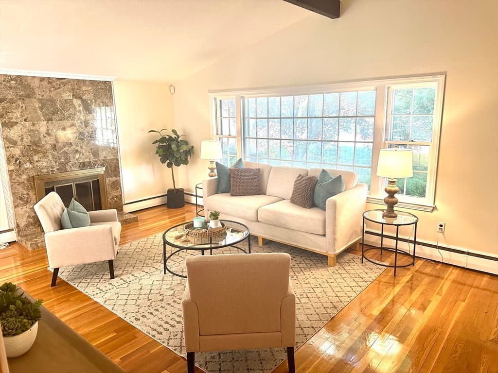 34 Ridgewood Road photo 4
