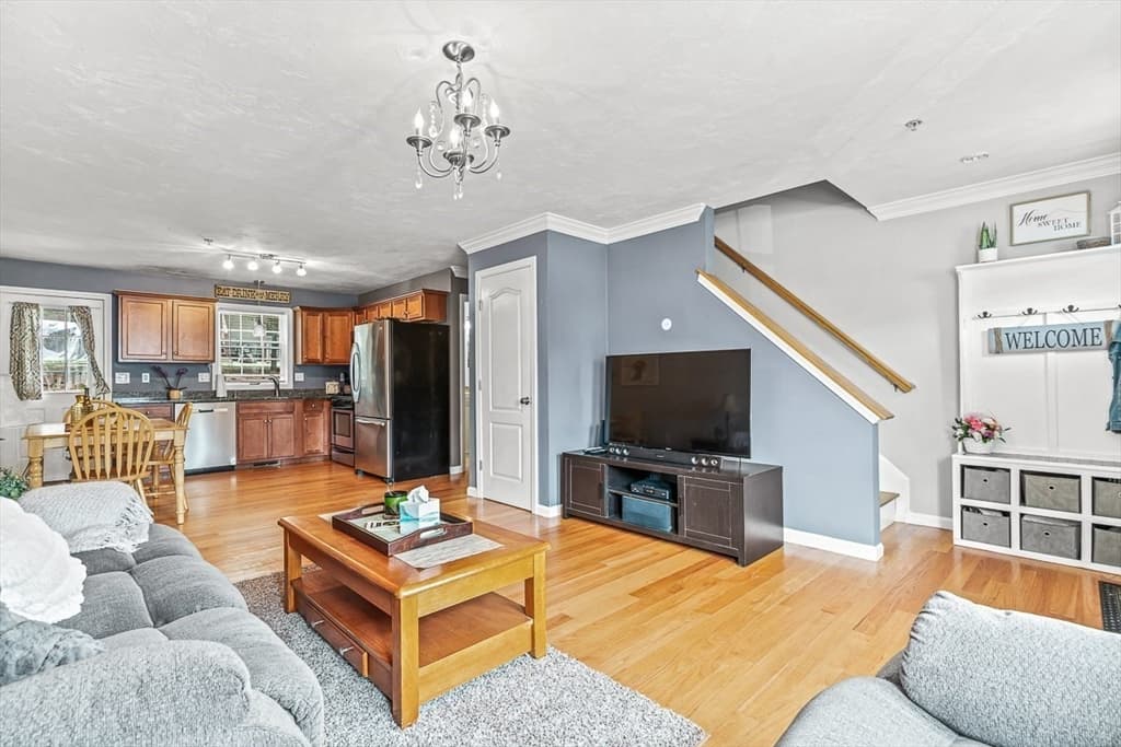 25 Merrimac Way #D photo 5