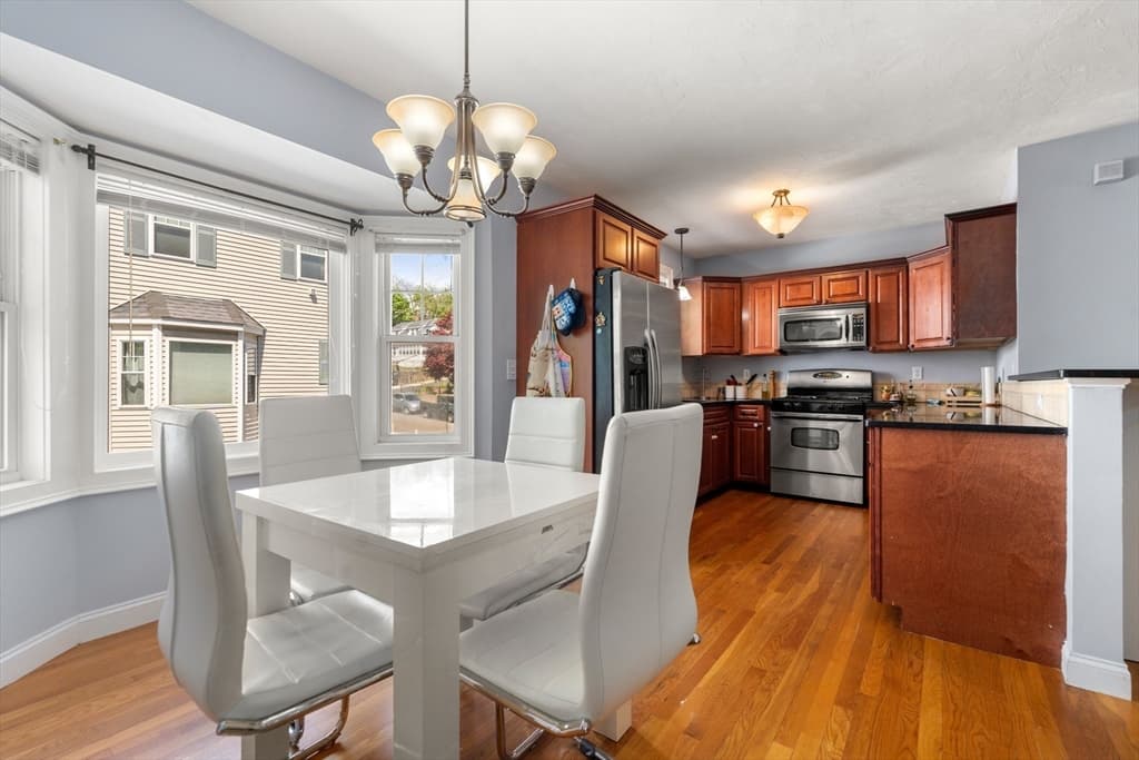 74 Arthur St #1 photo 3