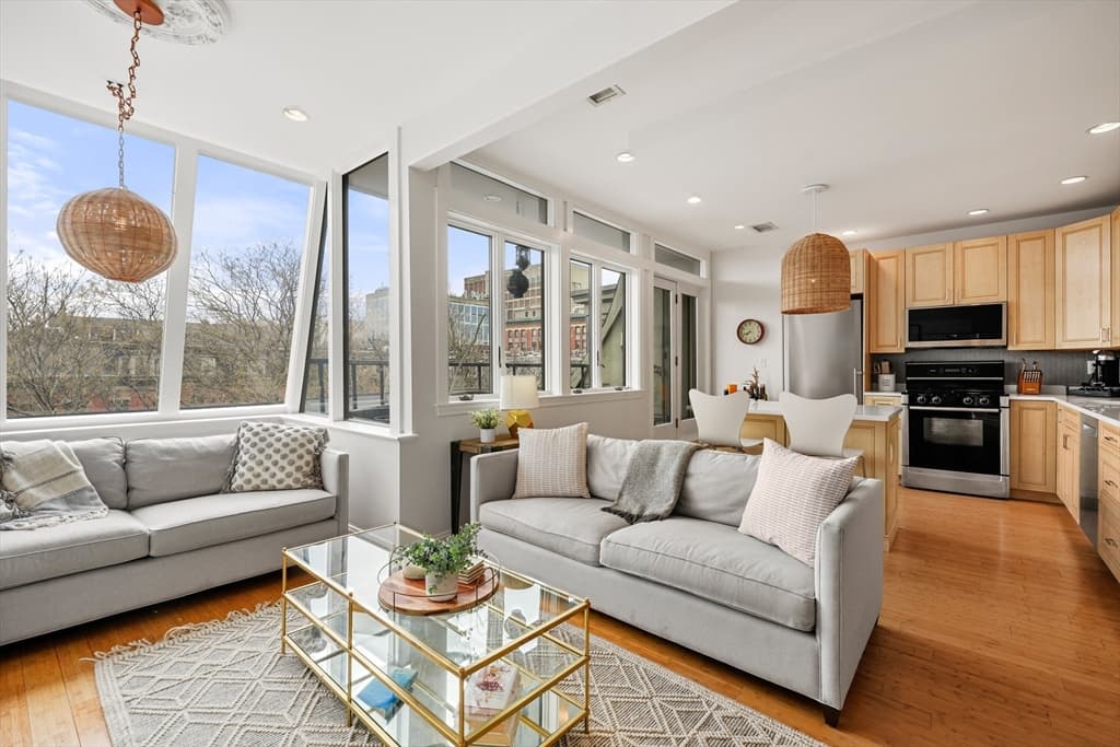21 Worcester Sq #5