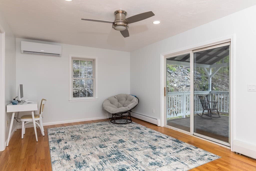 126 Lyman Road photo 4