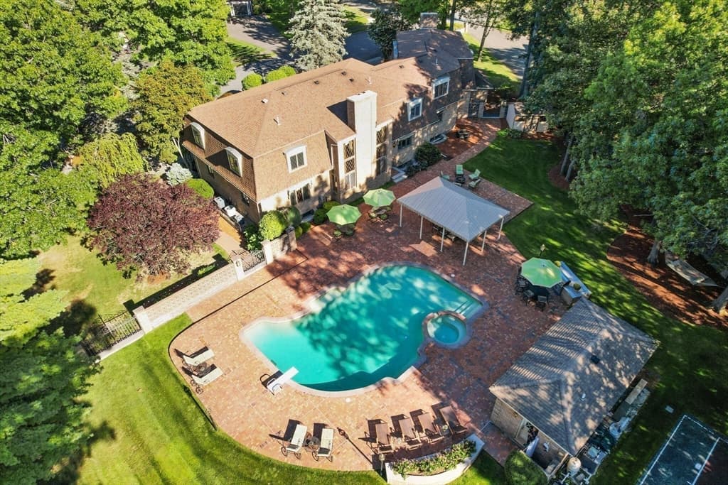 16 Durham Drive