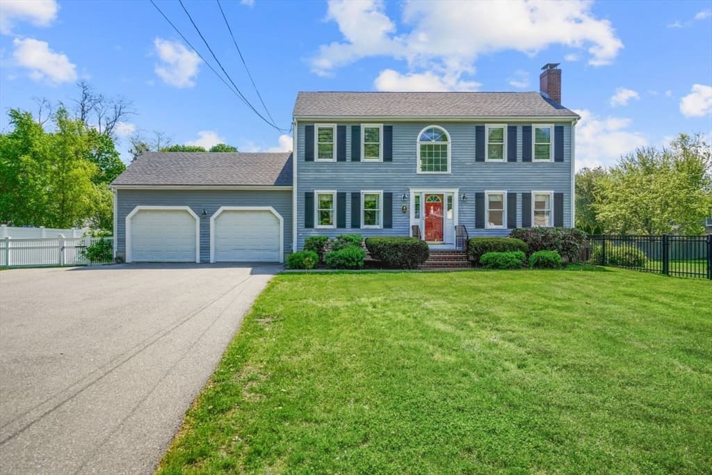133 Neck St