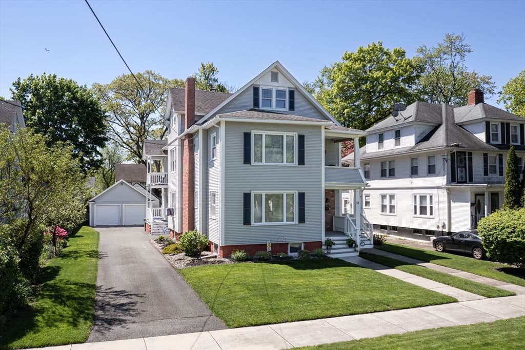 51-53 Olmsted Dr photo 3