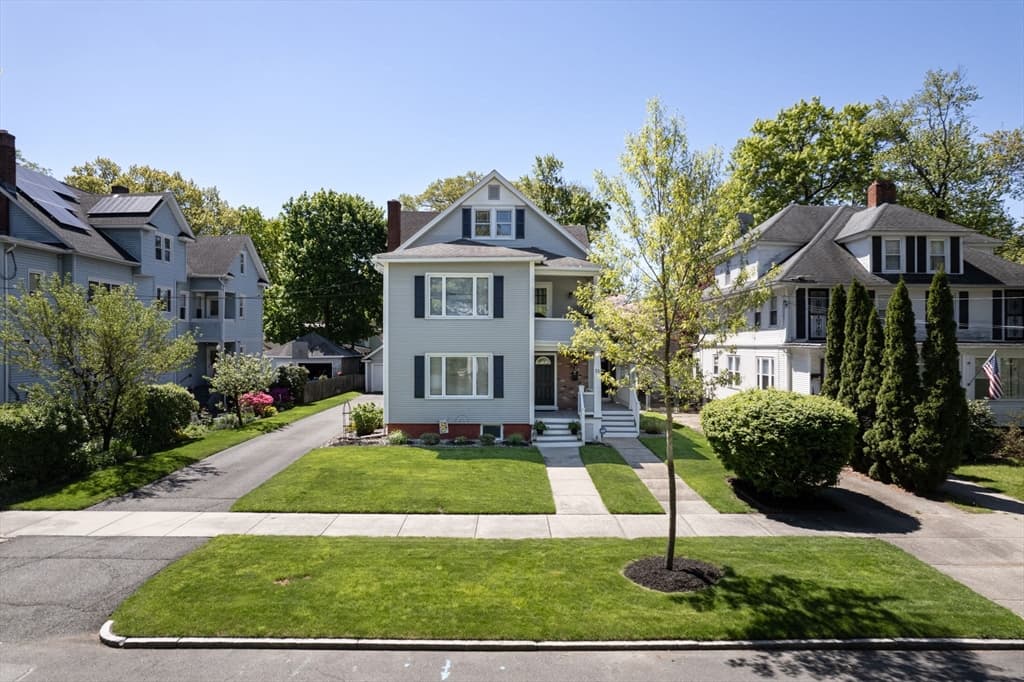 51-53 Olmsted Dr
