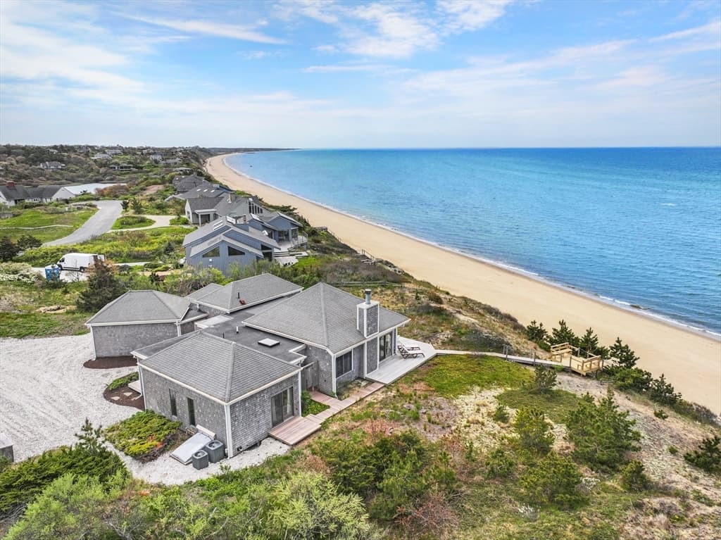 2 Heron Ln photo 3