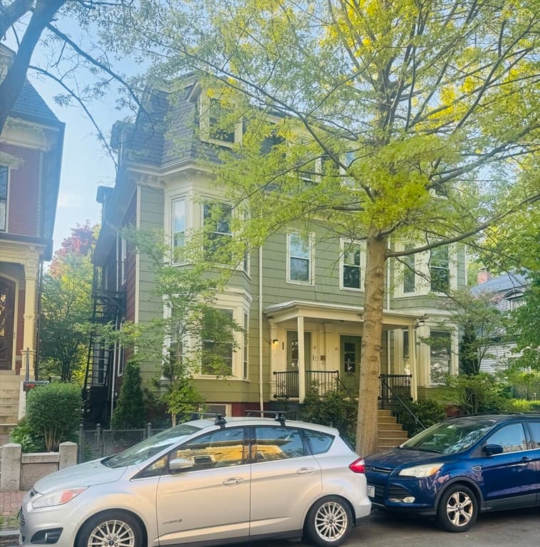 23 Inman St #3