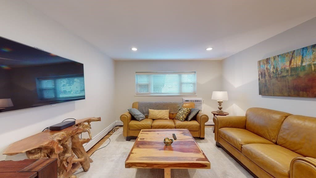 366 Elliot Street #1 photo 3