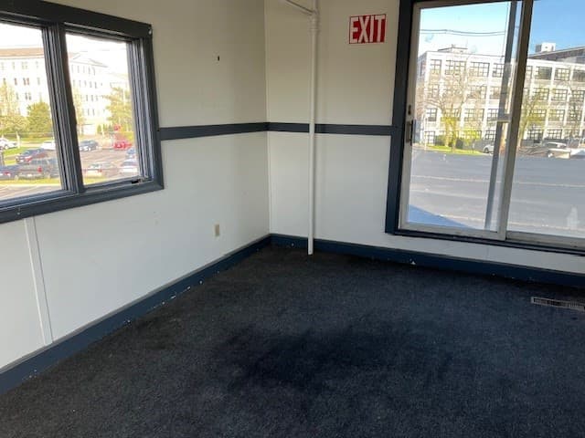 11-B Railroad Ave photo 4