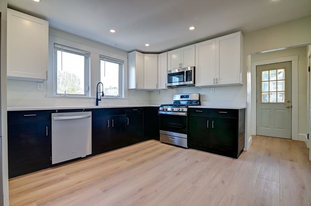 144 Jaques St #3 photo 2