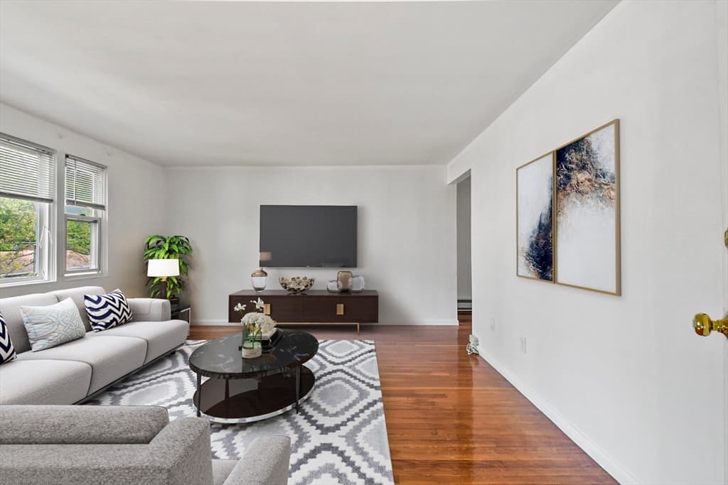 46 Nelson Drive #5