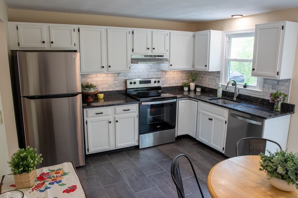 255 Cowell Rd #b photo 4