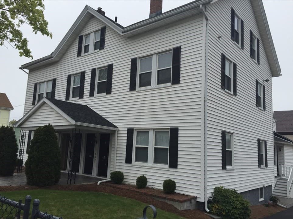 532 Plesant Street #1