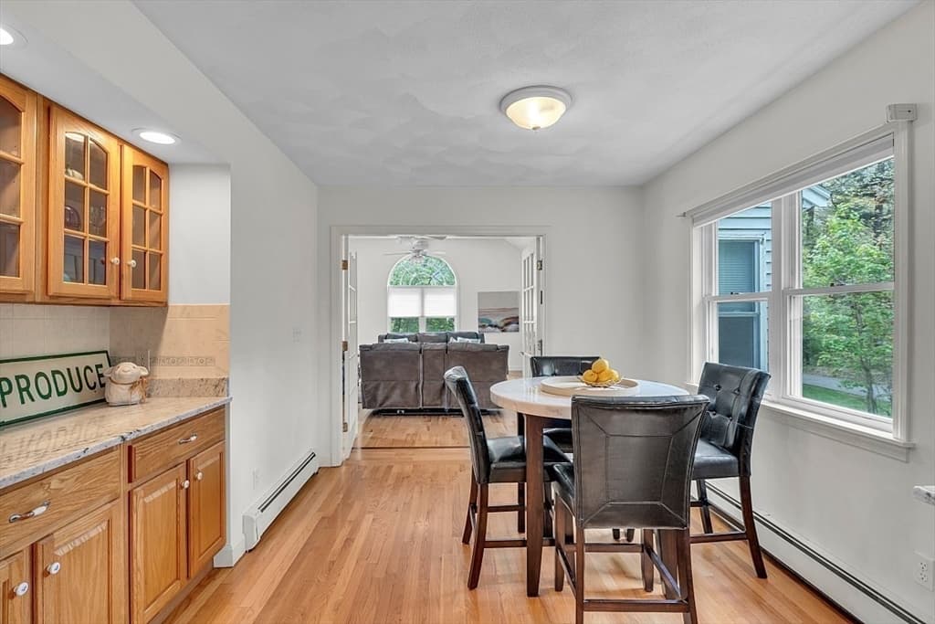 94 Boston Street photo 5