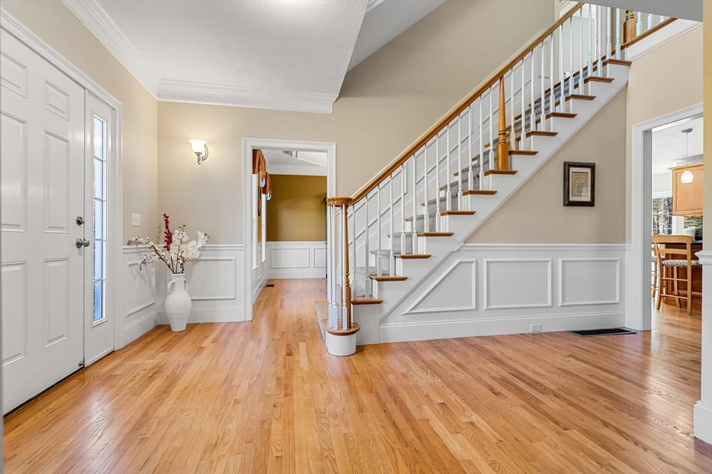 6 Holly Drive photo 5