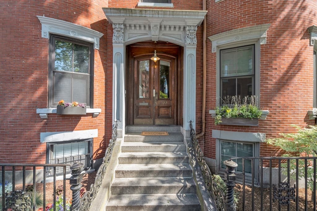 322 Shawmut Ave #1 photo 2