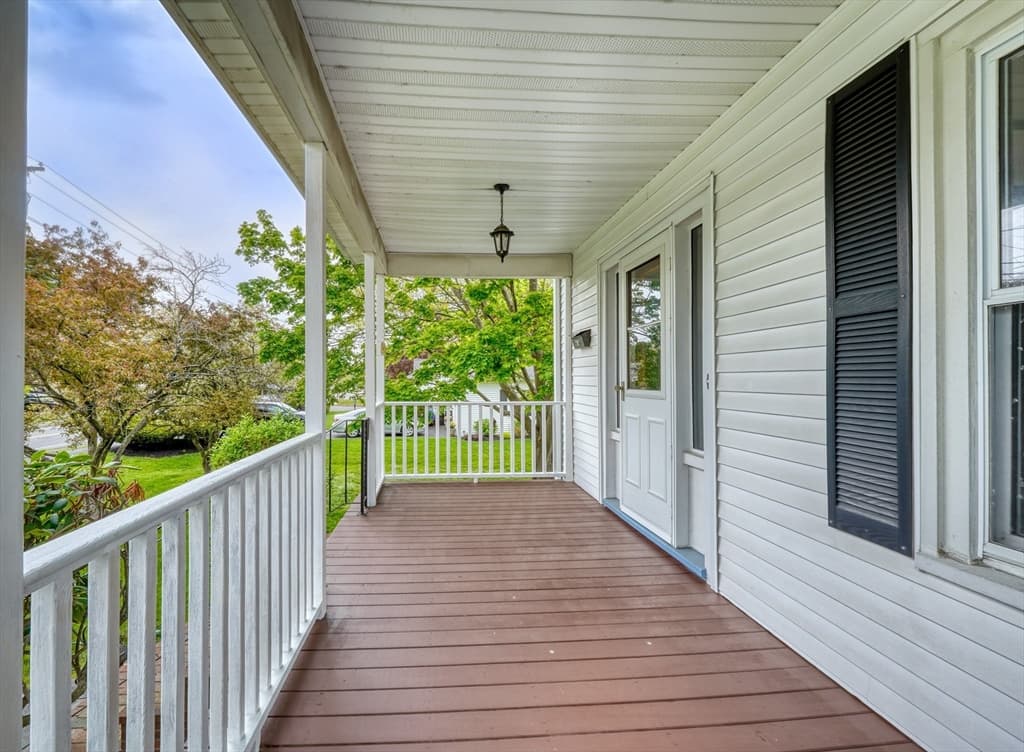 441 Upham Street photo 3
