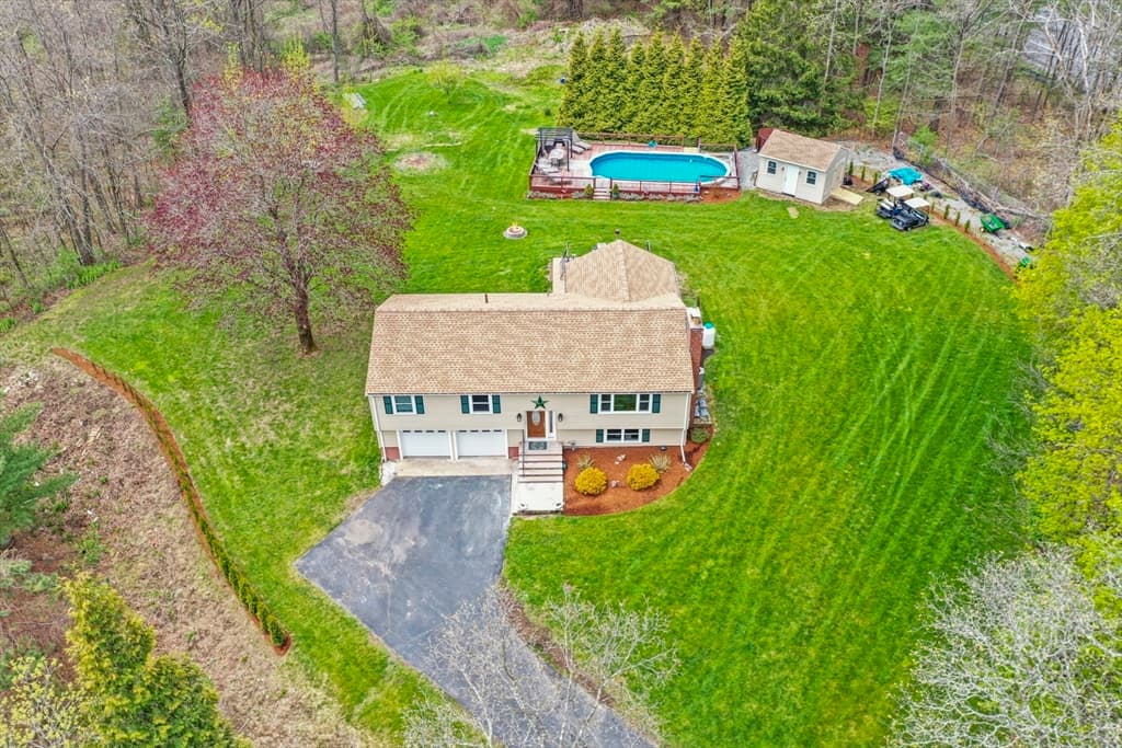 272 High Plain Rd