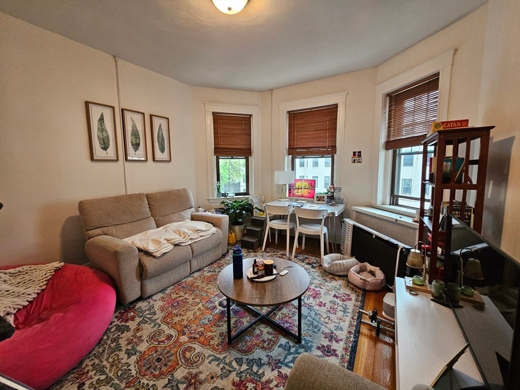 1564 Commonwealth Ave #5 photo 3