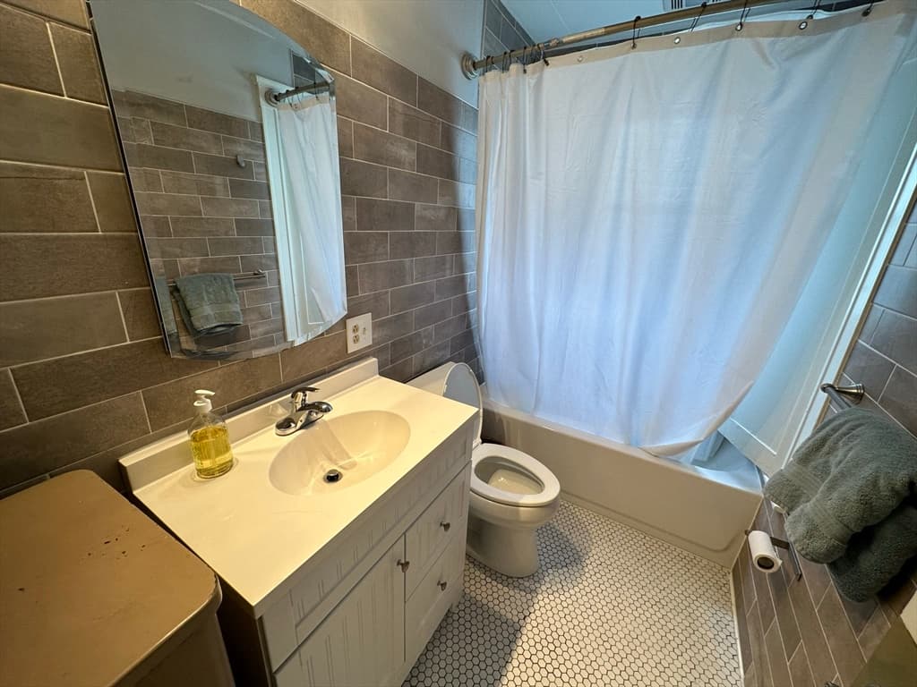 10 Bonwood St #10 photo 5