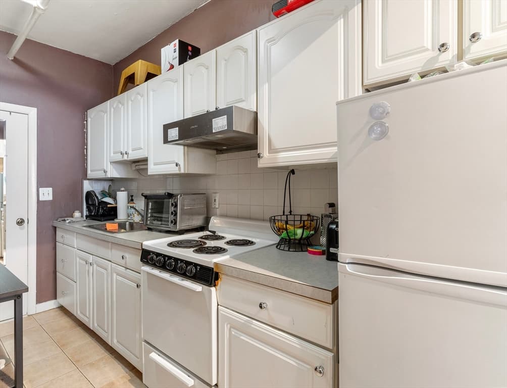 163 Beacon St #B2 photo 3