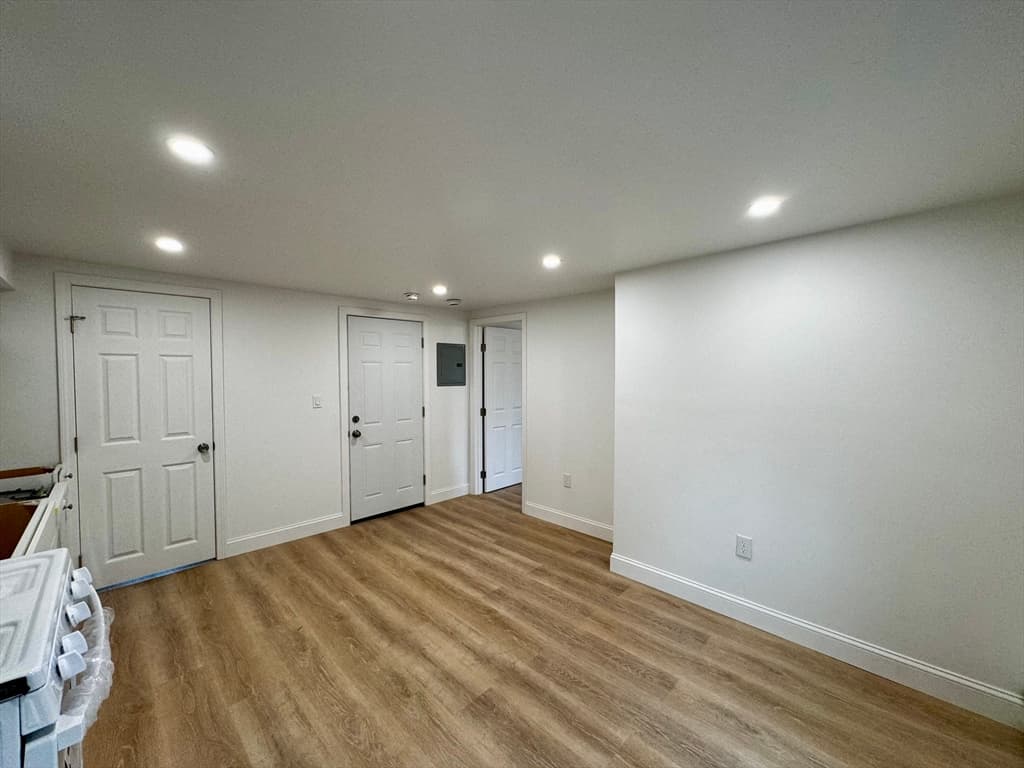 115 South Street #6 photo 4