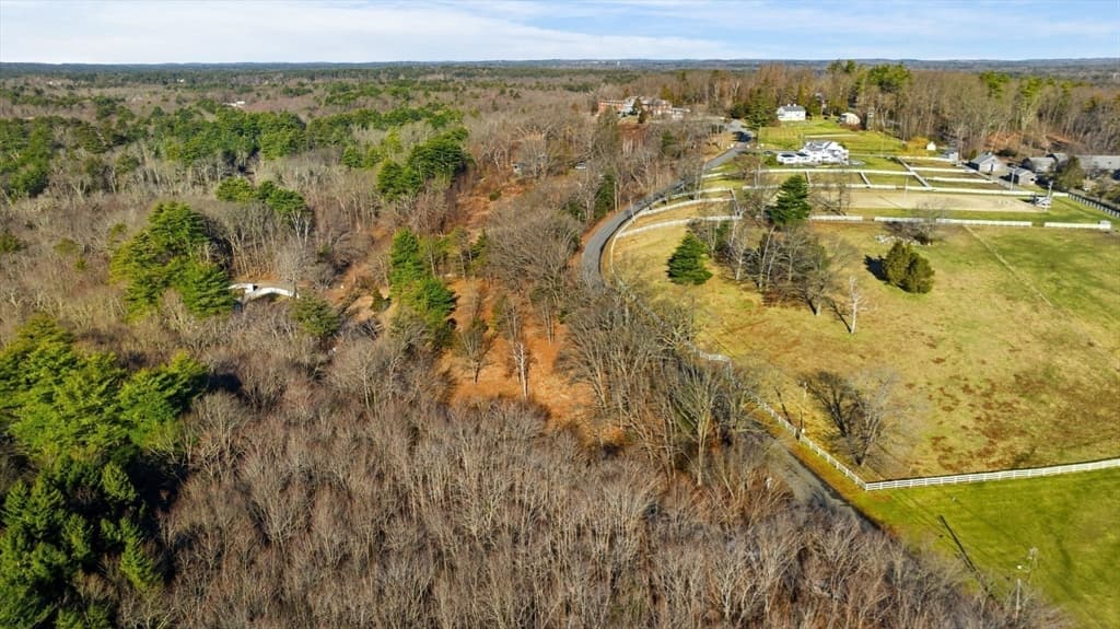 8 Mansion Dr photo 4
