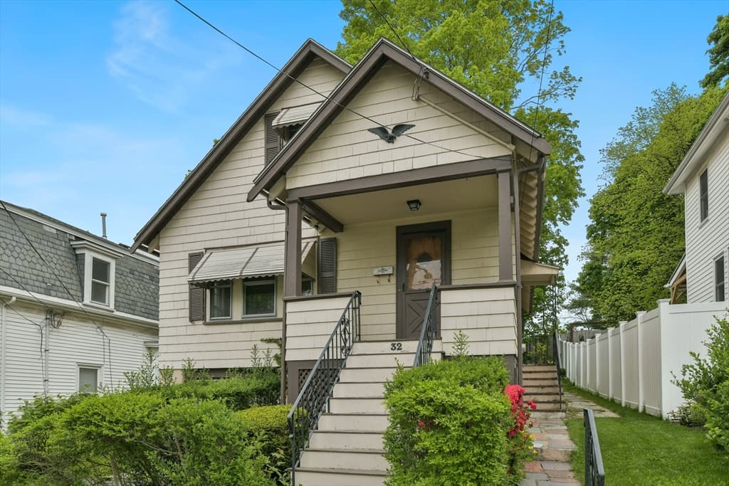 32 Summer St photo 2