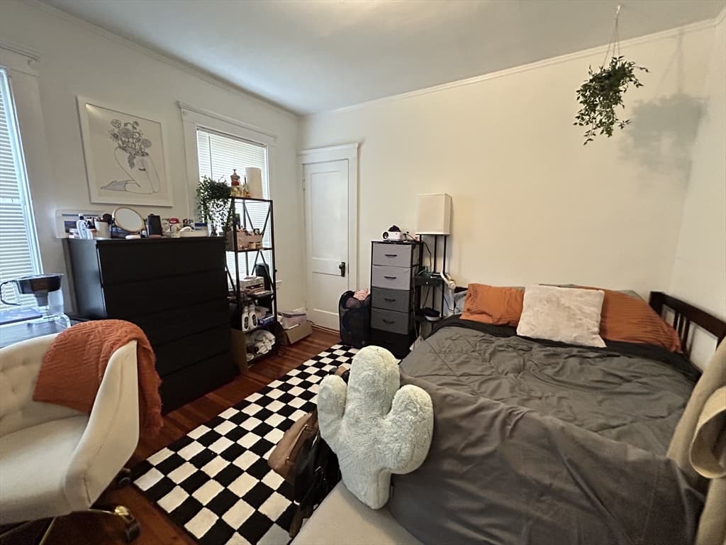 39 Turner St #1 photo 2