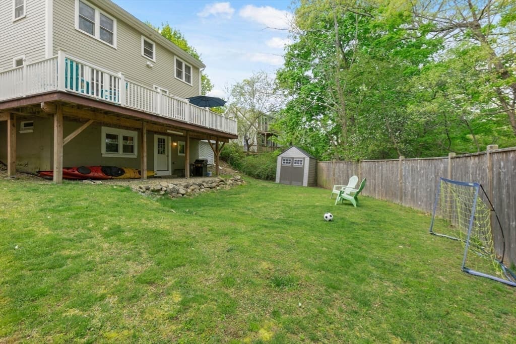 16 Hillside Ct photo 4