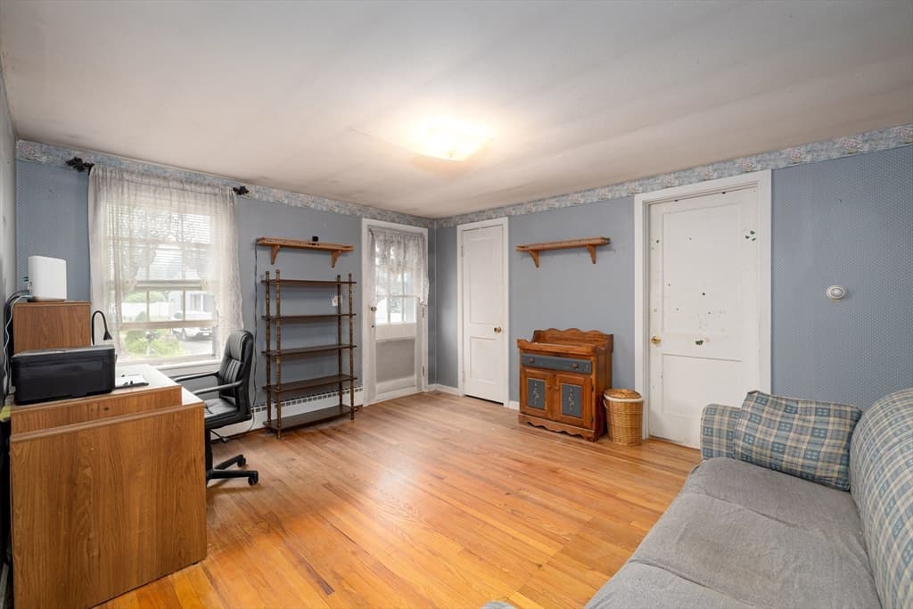 121 Lincoln Street photo 5