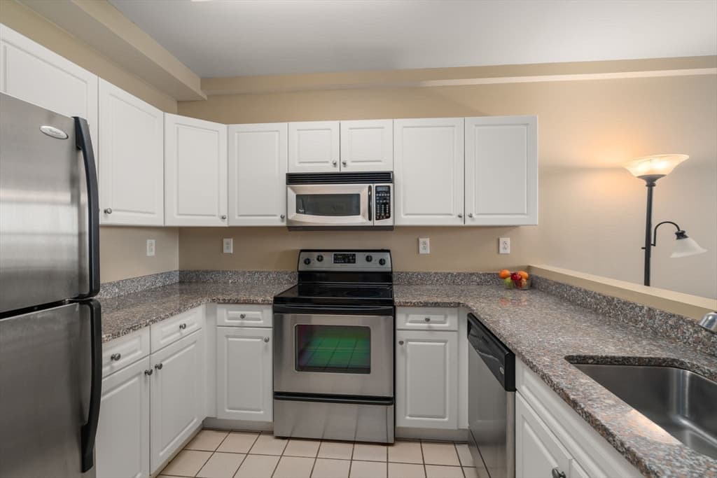 1 Cityview Ln #711 photo 4