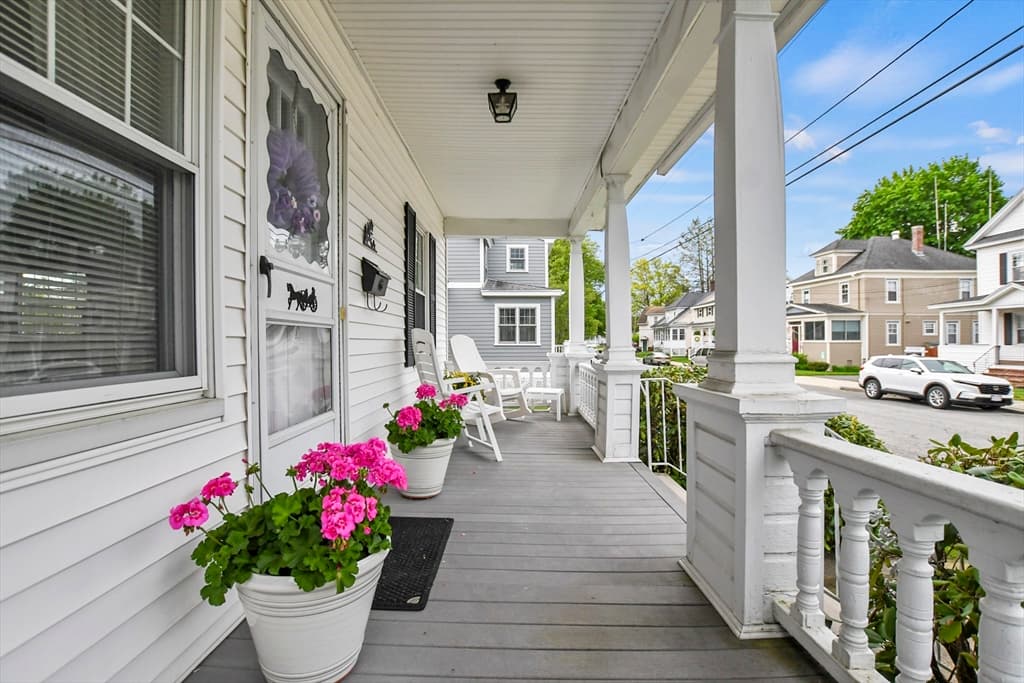 64 Hawthorn Street photo 4