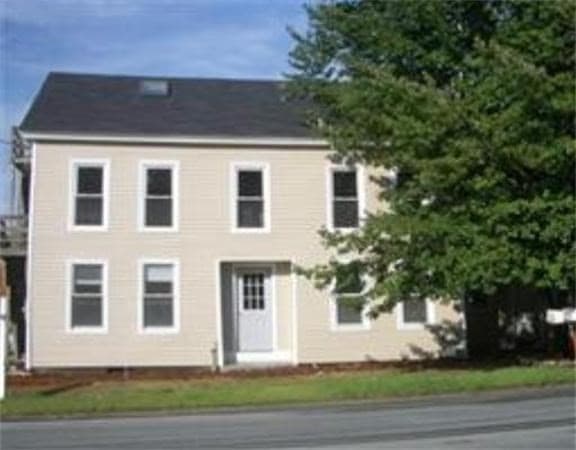 62 Willow Rd photo 2