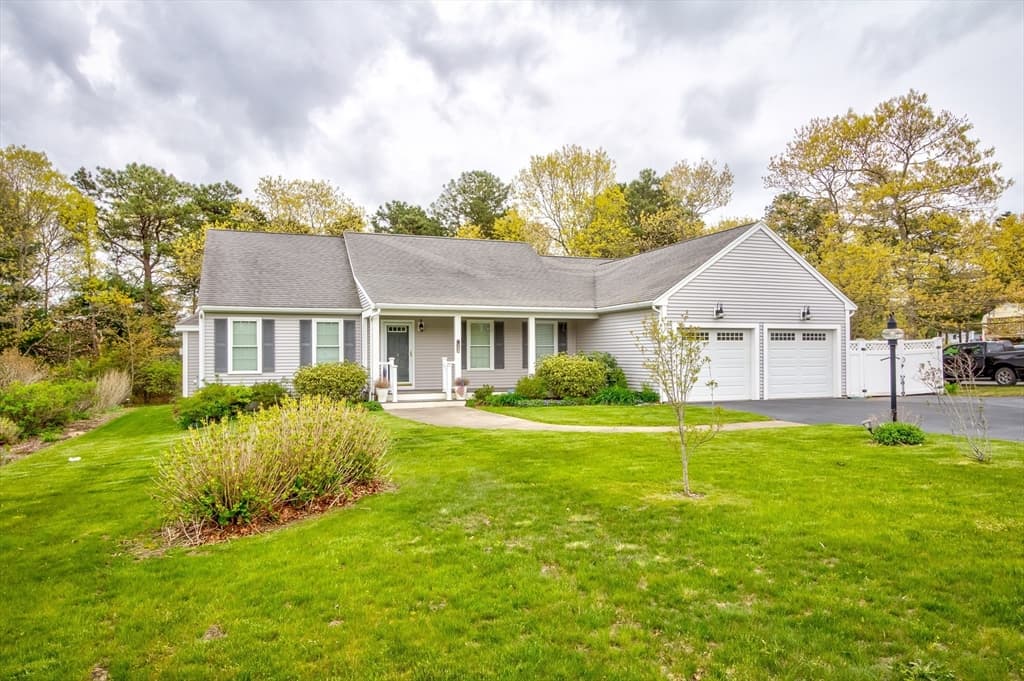 38 Mirasol Dr photo 3