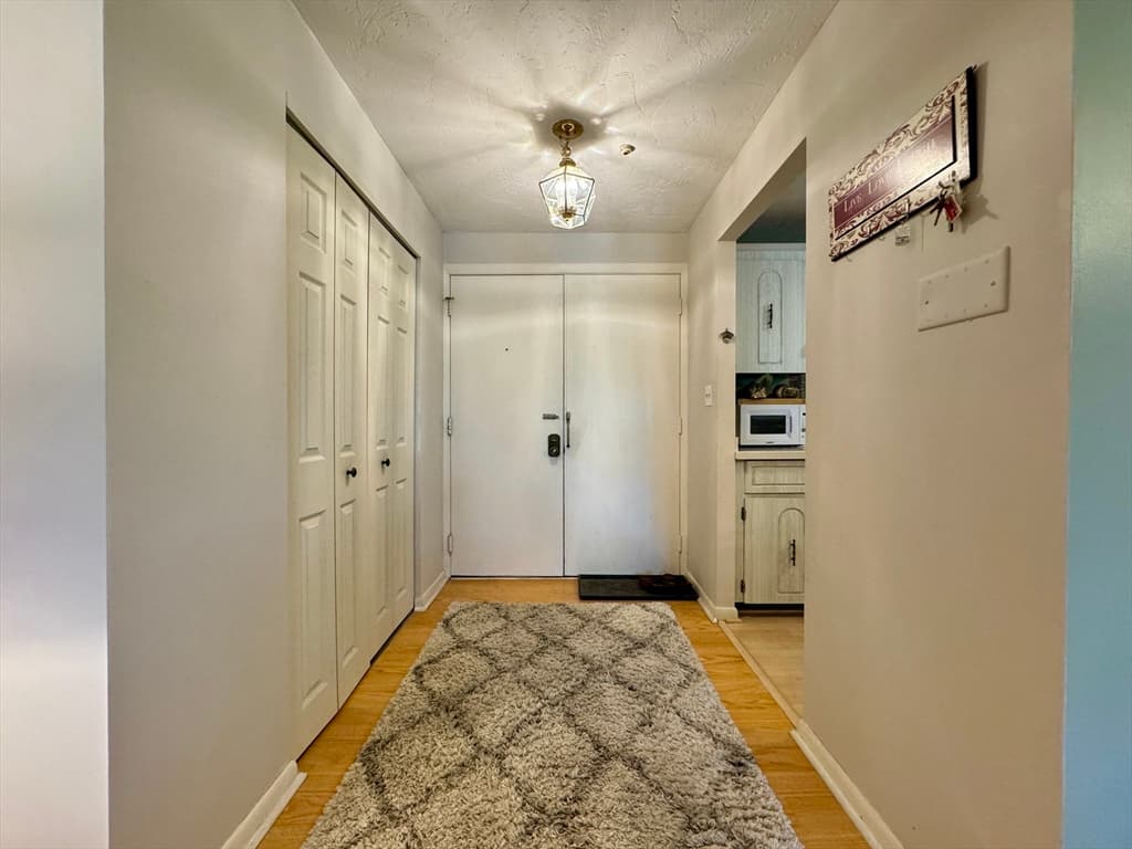 500 Willard St #303 photo 2