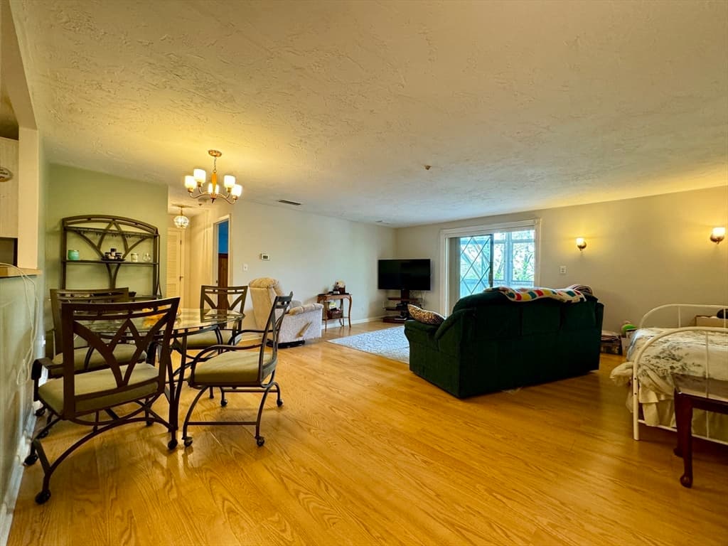 500 Willard St #303 photo 3