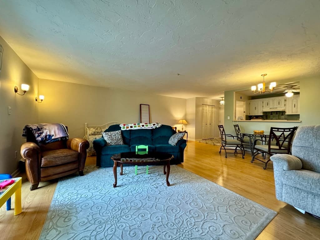 500 Willard St #303 photo 4
