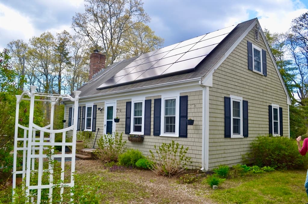 226 Cotuit Rd