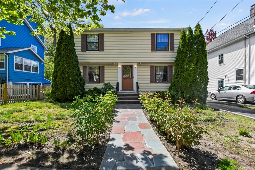 80 Willowdean Avenue