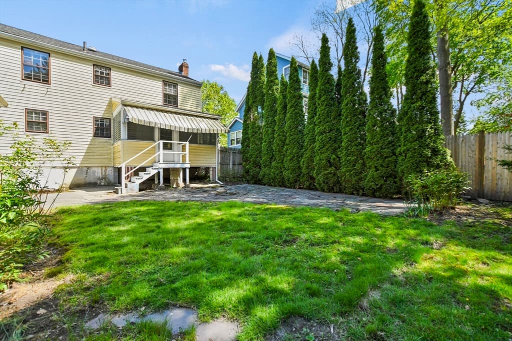 80 Willowdean Avenue photo 4