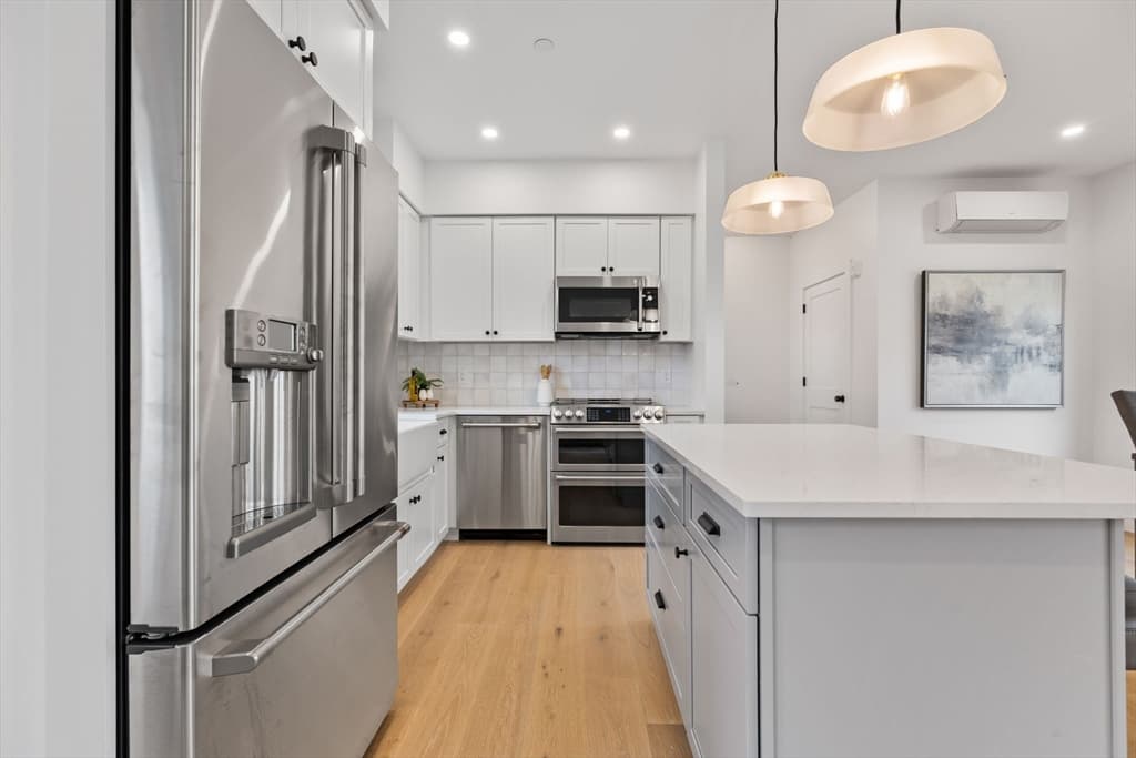 148 Myrtle Street #3 photo 4