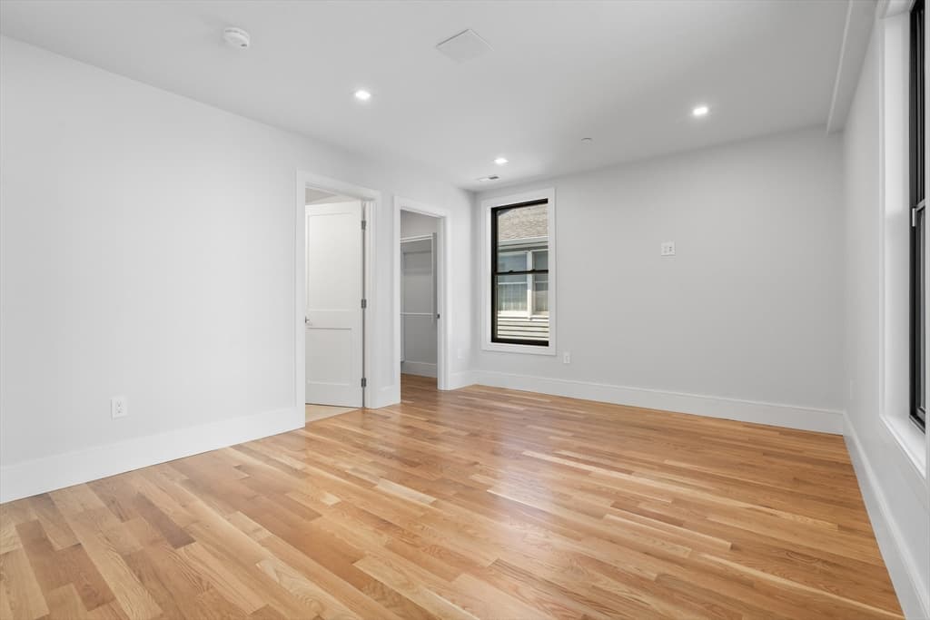 8 Mercer Street #2 photo 5