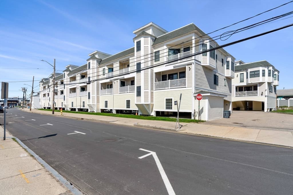 11 Railroad Ave #A7 photo 2