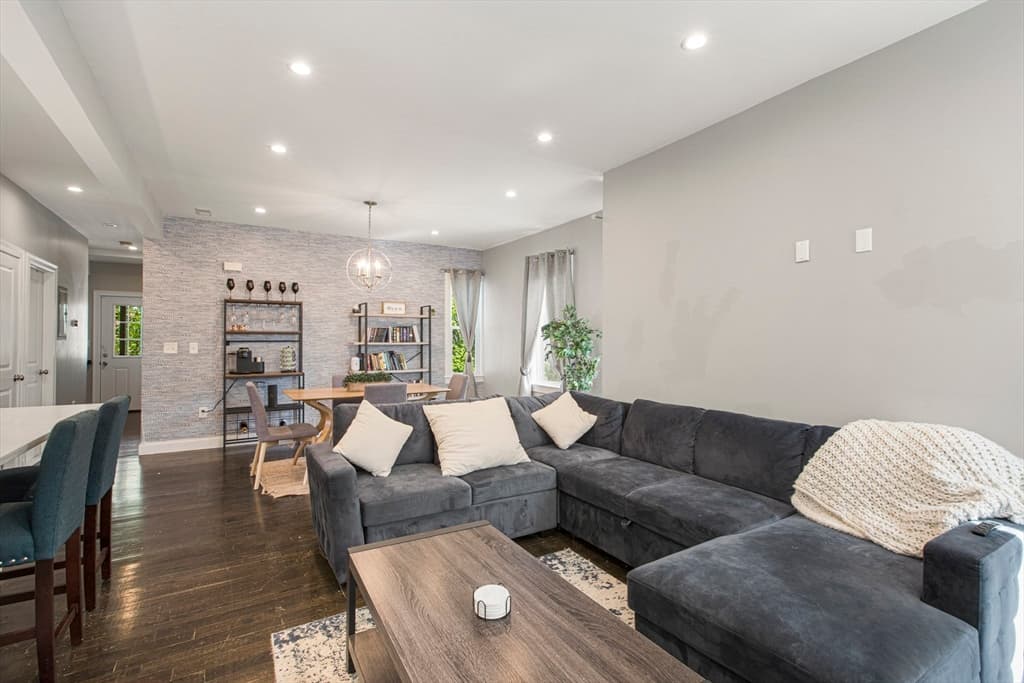 61 Ballou Avenue #2 photo 3