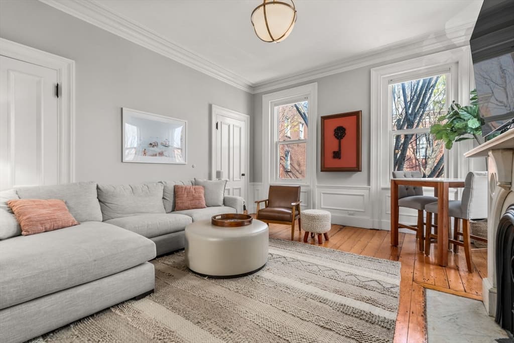 40 Chestnut St #2 photo 5