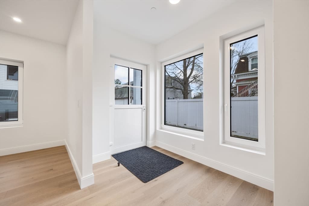 148 Myrtle Street #5 photo 3
