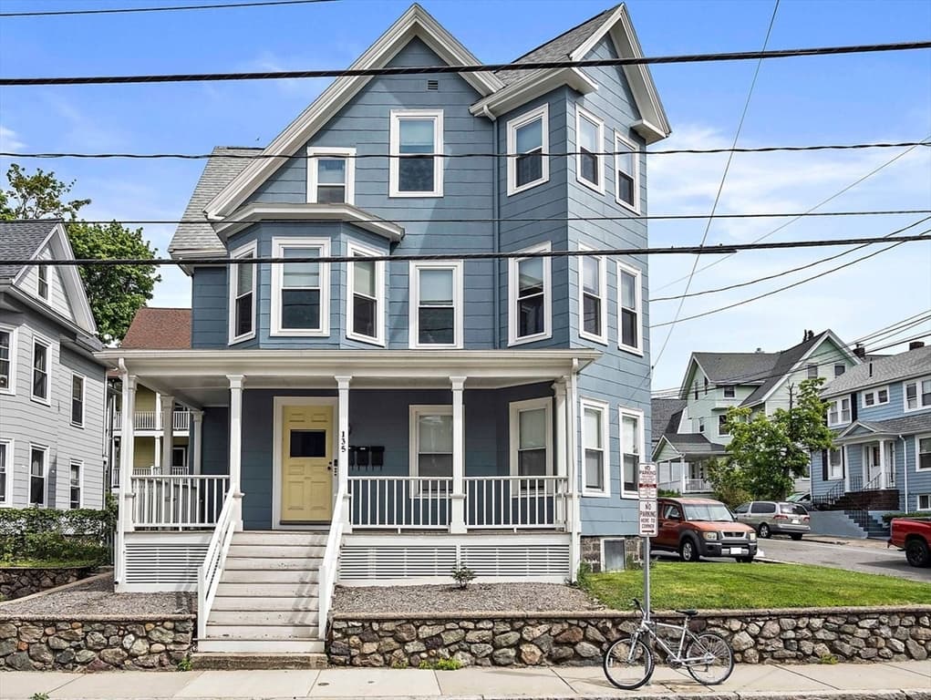 135 Clifton St #3
